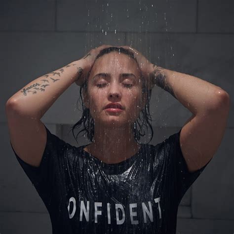 demi lovato topless|Demi Lovato, naked and unretouched: Nude pictures are her way。